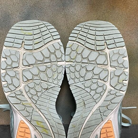 New Balance Fresh Foam 860v12 W8601BB1 Women's Light Blue Running Shoes SZ 7.5B - Picture 13 of 16